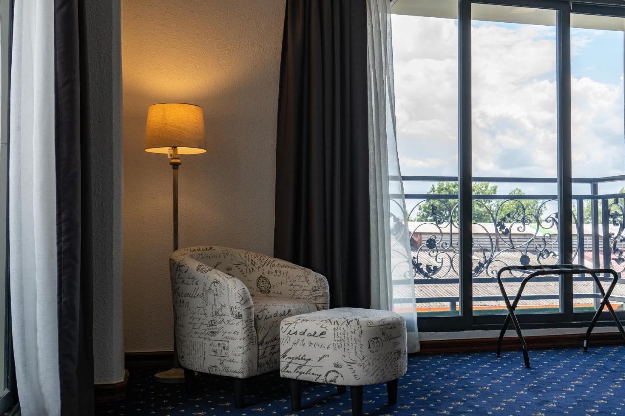 Royal Breeze Paramaribo Bagian luar foto