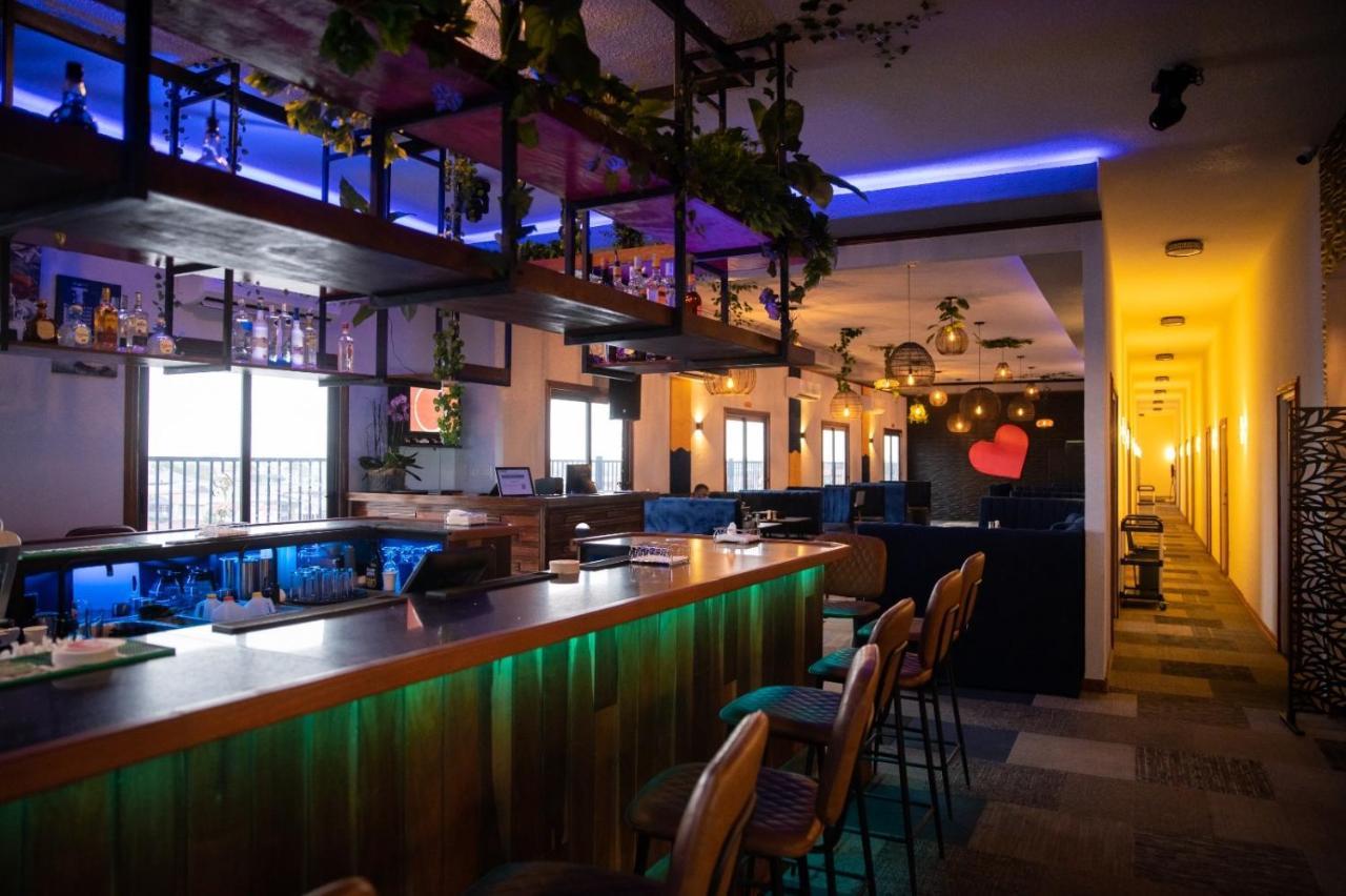Royal Breeze Paramaribo Bagian luar foto